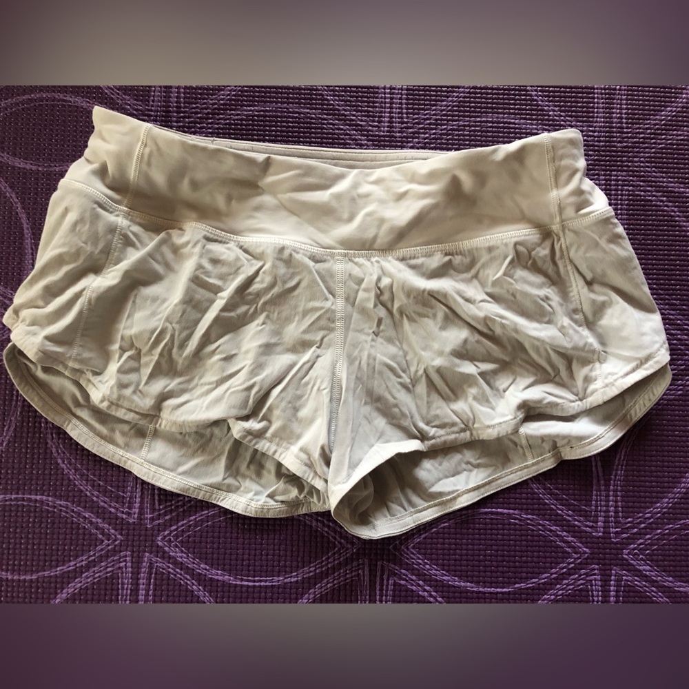 Lululemon light gray shorts size 6